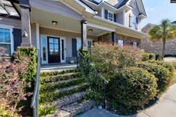 334 Glenn Village Circle photo 4
