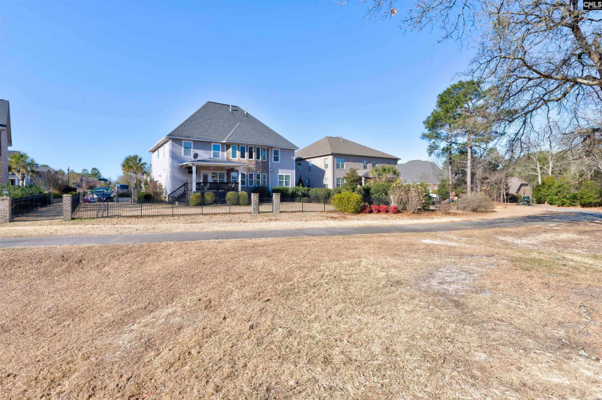 334 Glenn Village Circle Photo 32