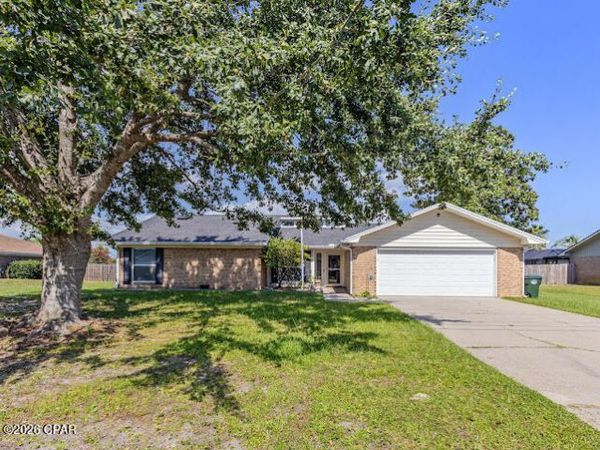 1605 New Jersey Avenue, Lynn Haven, FL 32444