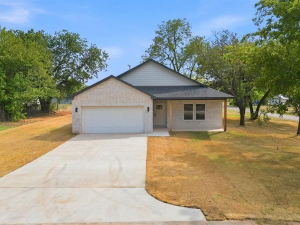 201 Flynn Avenue, Carney, OK 74832