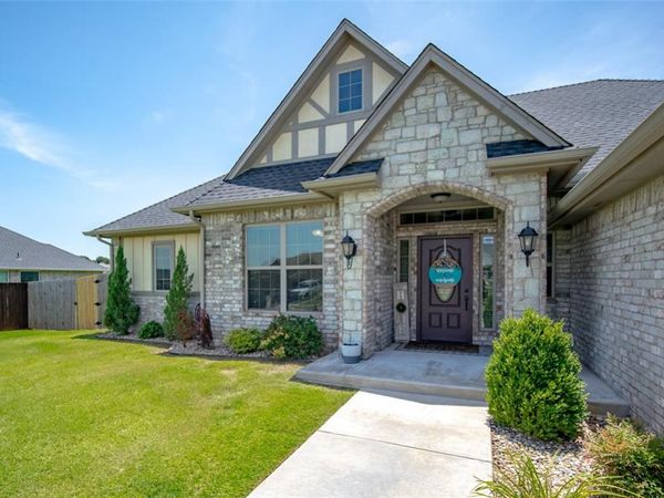 440 Megan Lane, Blanchard, OK 73010
