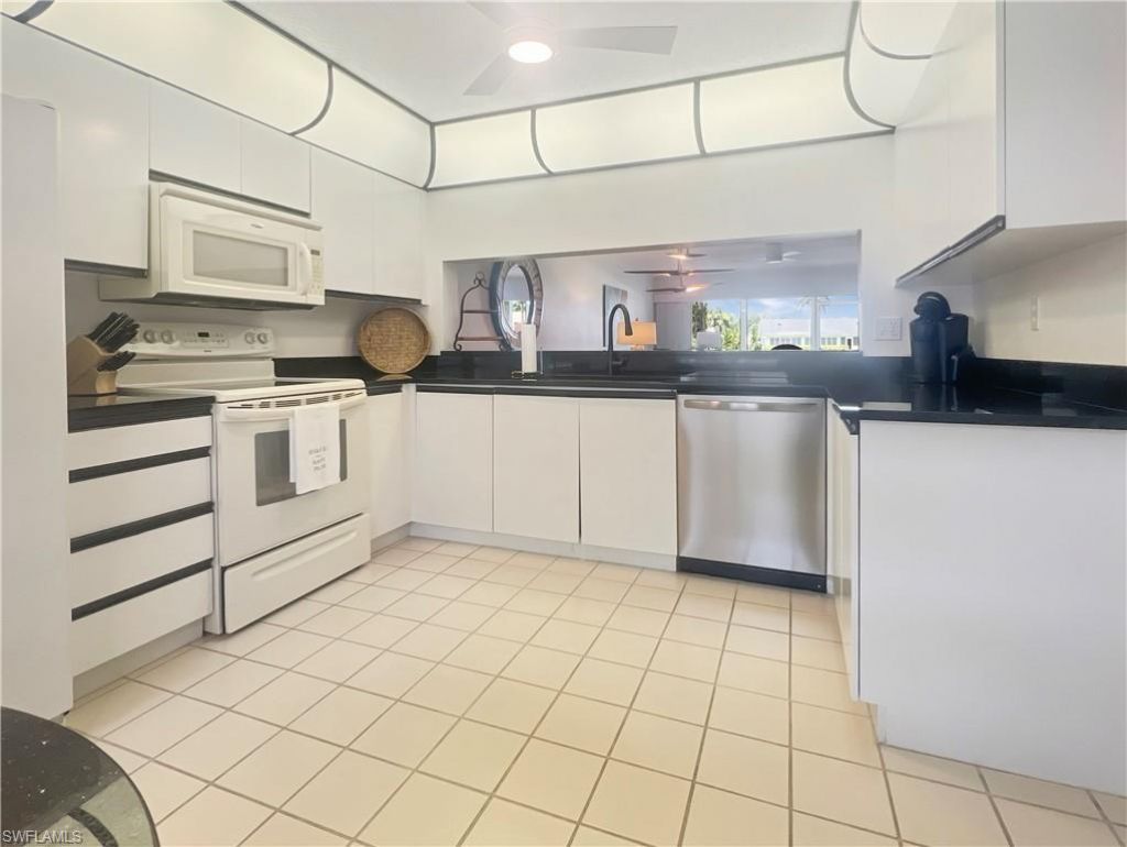 5936 Cranbrook Way , Unit B102, Naples, FL 34112 Photo