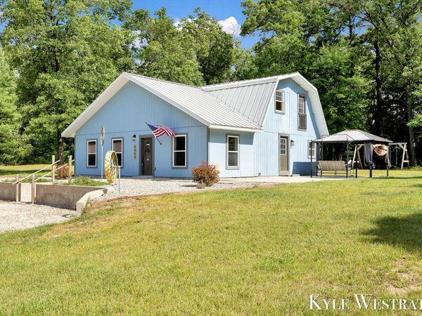 5953 S Newcosta Avenue, Newaygo, MI 49337