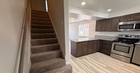 319 Thoma Street, Unit A, Reno, NV 89502 Photo