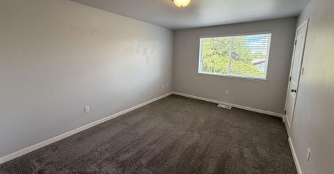 319 Thoma Street, Unit A, Reno, NV 89502 Photo