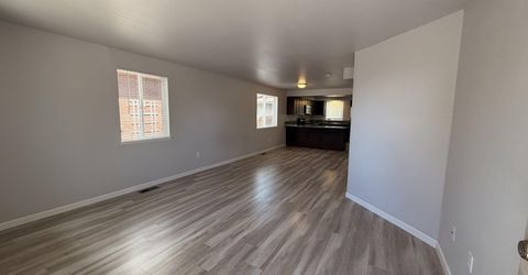 319 Thoma Street, Unit A, Reno, NV 89502 Photo