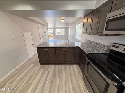 319 Thoma Street, Unit A, Reno, NV 89502 Photo