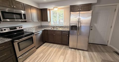 319 Thoma Street, Unit A, Reno, NV 89502 Photo