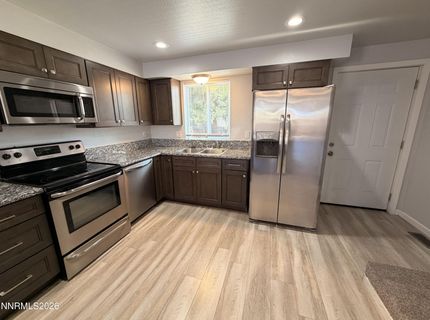 319 Thoma Street, Unit A, Reno, NV 89502 Photo