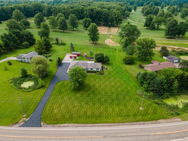 3084 Columbus Road, Centerburg, OH 43011 Photo 2
