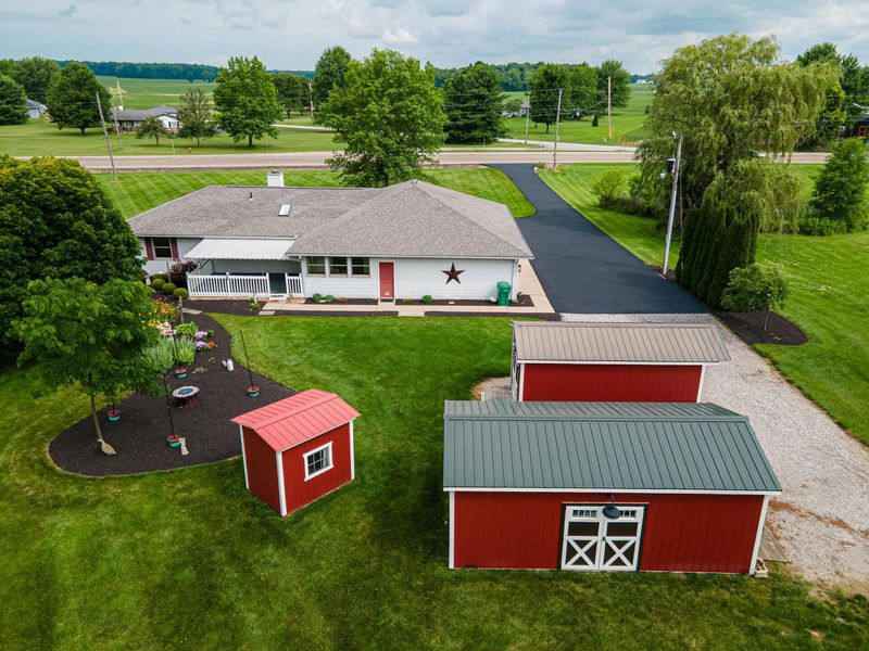 3084 Columbus Road, Centerburg, OH 43011 Photo 5