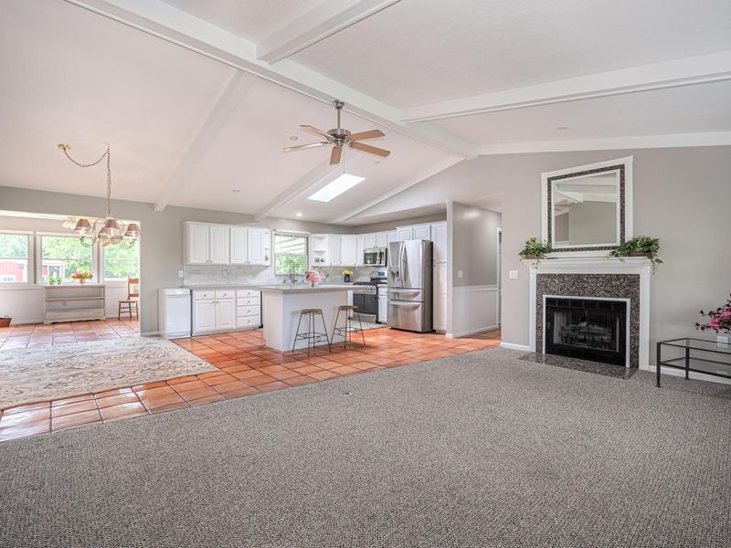 3084 Columbus Road, Centerburg, OH 43011 Photo 9