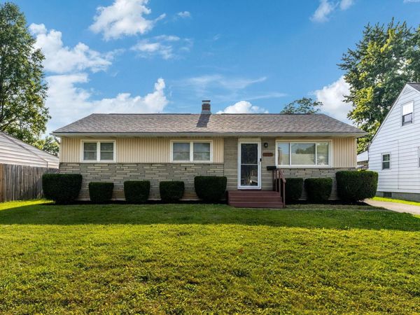 4289 Brookgrove Drive, Grove City, OH 43123