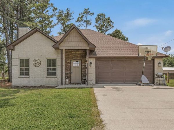 913 Benton Street, Manila, AR 72442