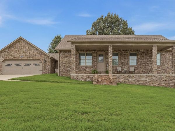 2200 N 9th Street, Paragould, AR 72450