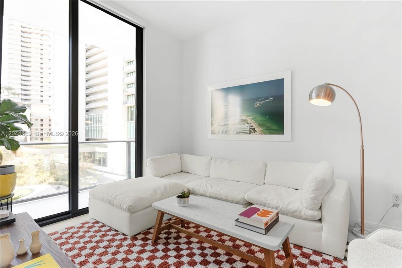 501 NE 31st St, Unit 204, Miami, FL 33137 Photo