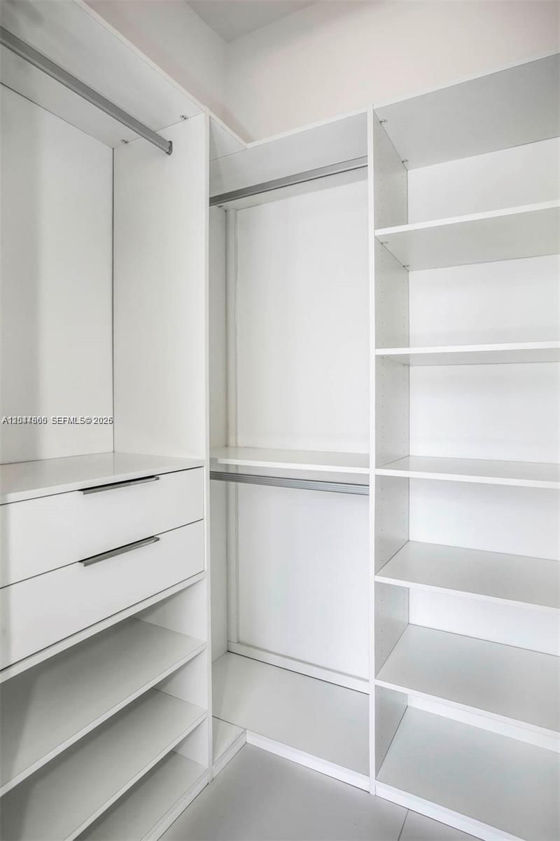 501 NE 31st St, Unit 204, Miami, FL 33137 Photo