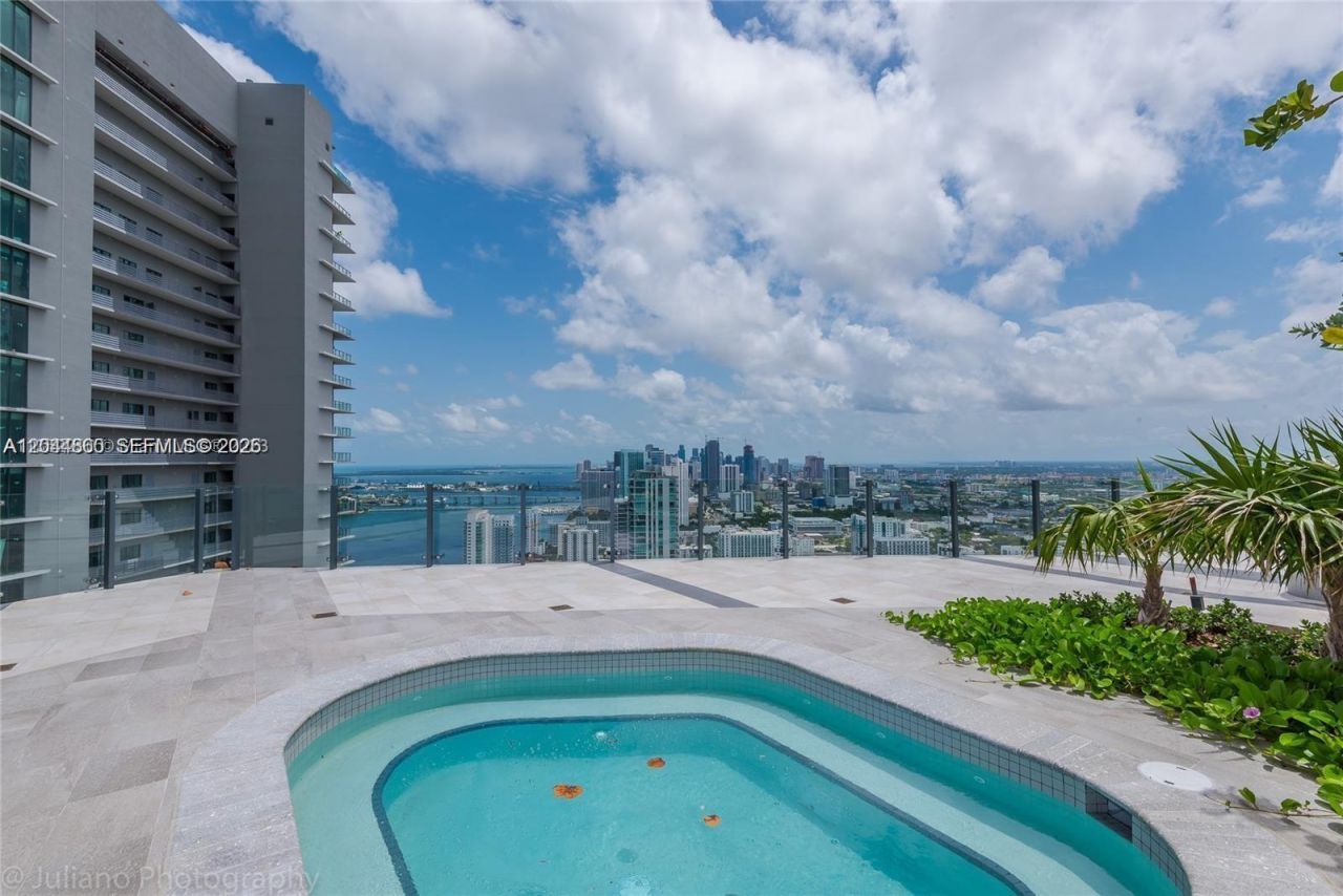 501 NE 31st St, Unit 204, Miami, FL 33137 Photo