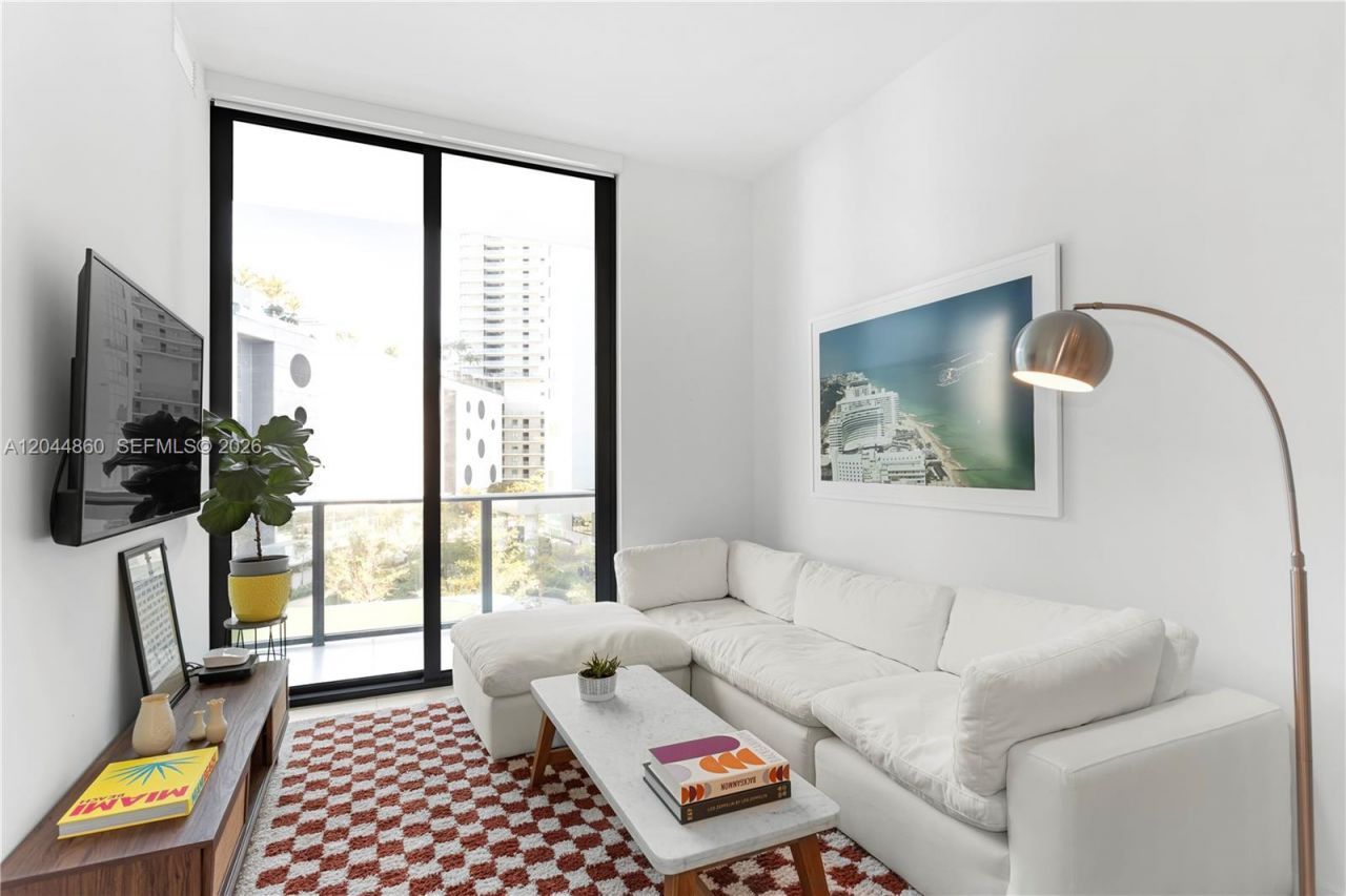 501 NE 31st St, Unit 204, Miami, FL 33137 Photo