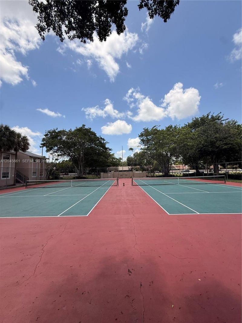2361 NW 96th Ter , Unit 18H, Pembroke Pines, FL 33024 Photo