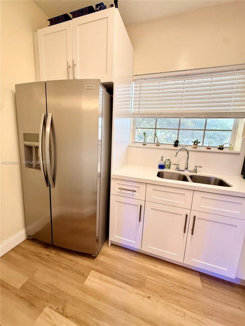 2361 NW 96th Ter , Unit 18H, Pembroke Pines, FL 33024 Photo