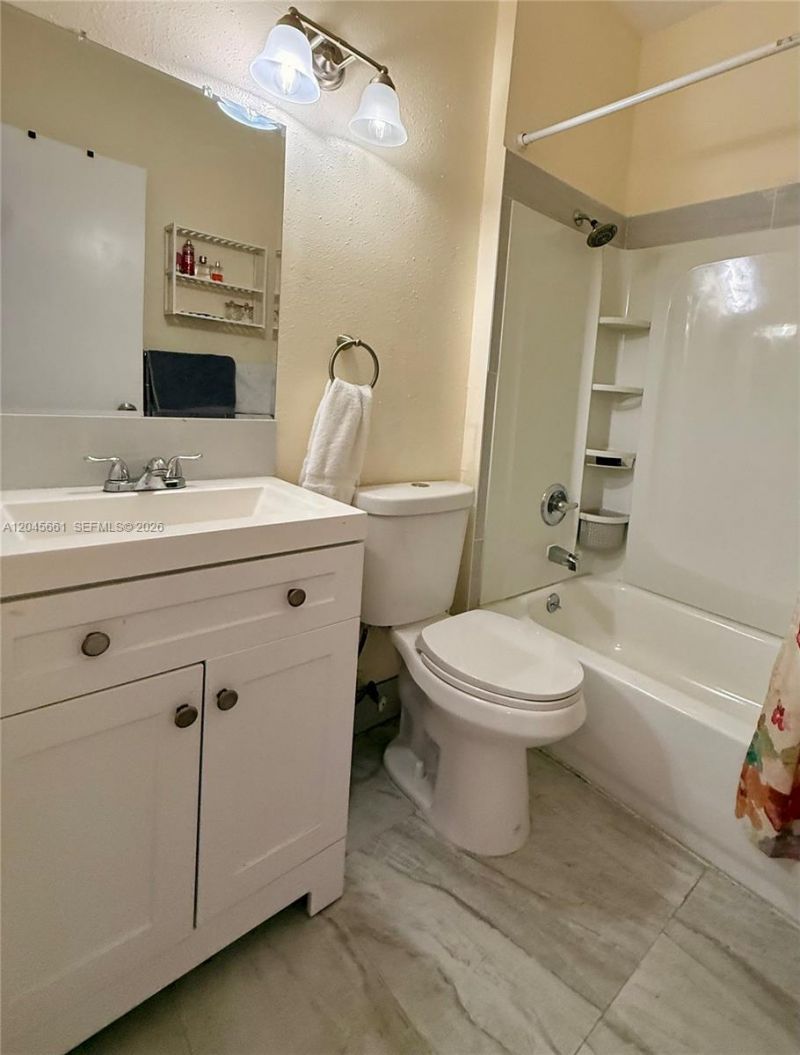2361 NW 96th Ter , Unit 18H, Pembroke Pines, FL 33024 Photo