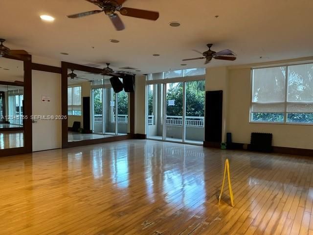 19501 W Country Club Dr, Unit 406, Aventura, FL 33180 Photo