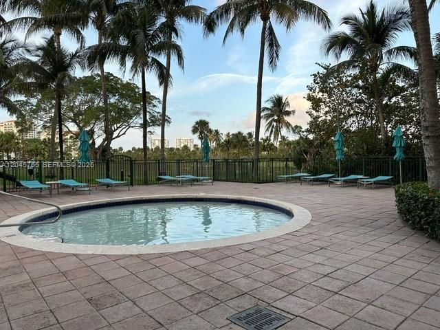 19501 W Country Club Dr, Unit 406, Aventura, FL 33180 Photo