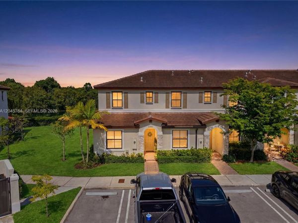 23101 SW 99th Ave , Cutler Bay, FL 33190