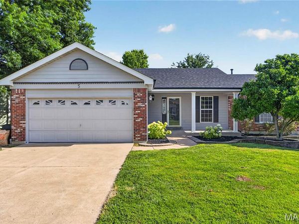 5 Griesenauer Court , O'Fallon, MO 63368