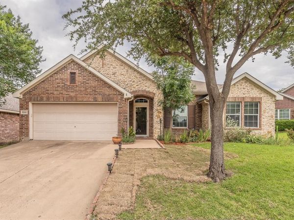 8241 Lauren Way, Watauga, TX 76148