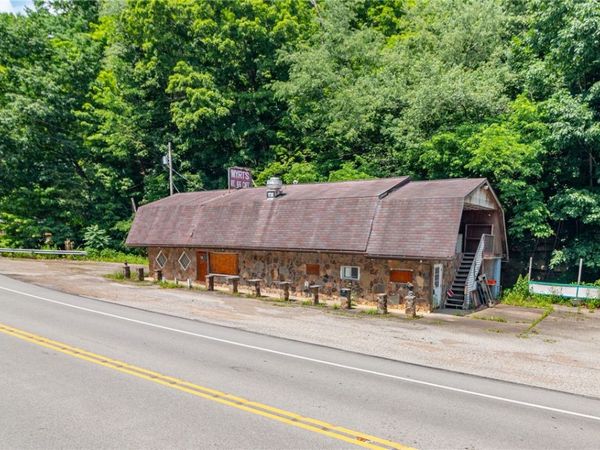 1841 State Route 66 , Ford City, PA 16226