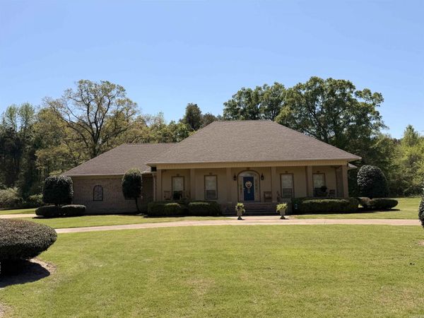 156 Phillips 321 , West Helena, AR 72390