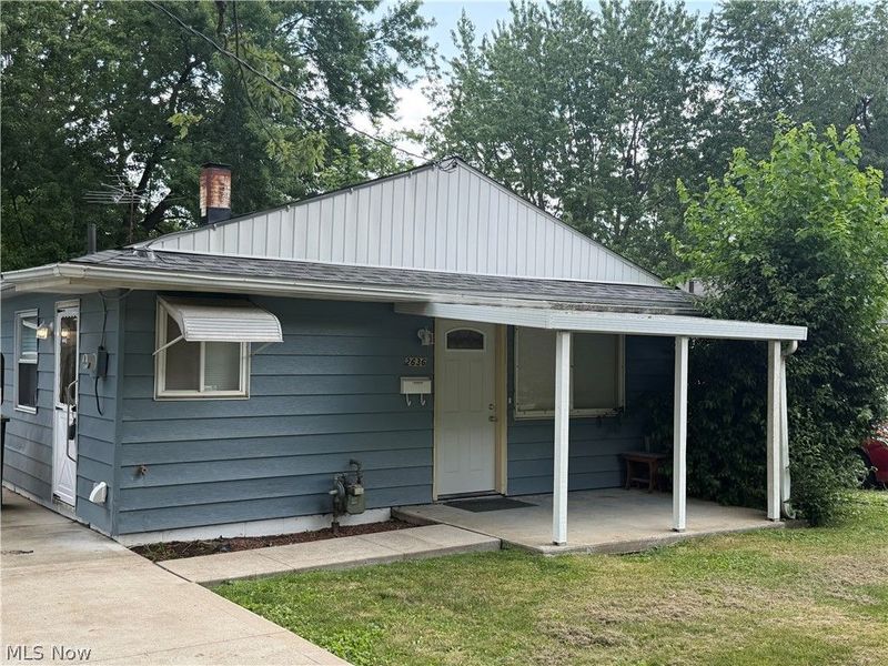 2636 Martha Avenue NE, Canton, OH 44705 Photo 1