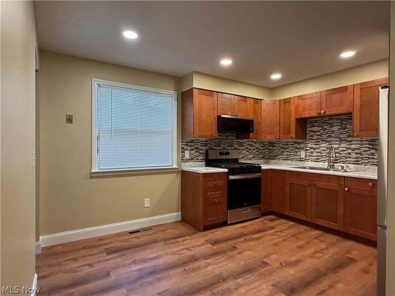 2636 Martha Avenue NE, Canton, OH 44705 Photo 13