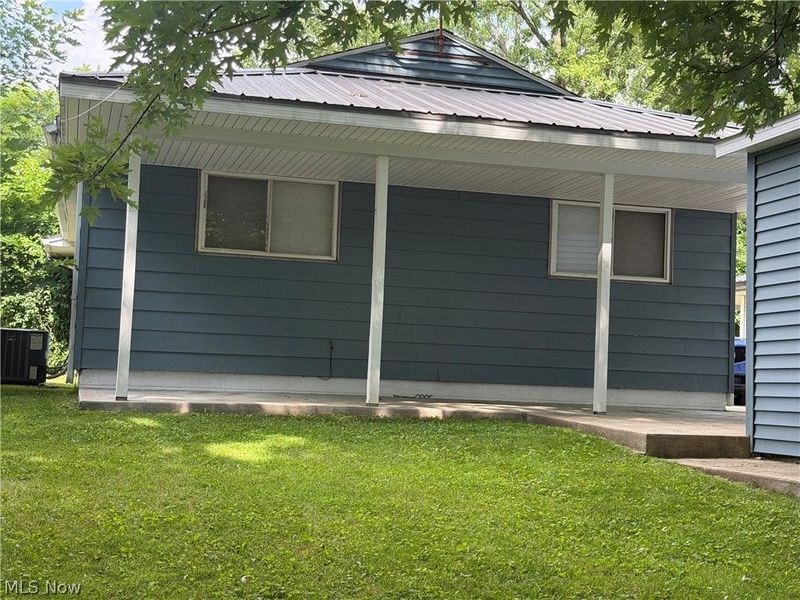 2636 Martha Avenue NE, Canton, OH 44705 Photo 4