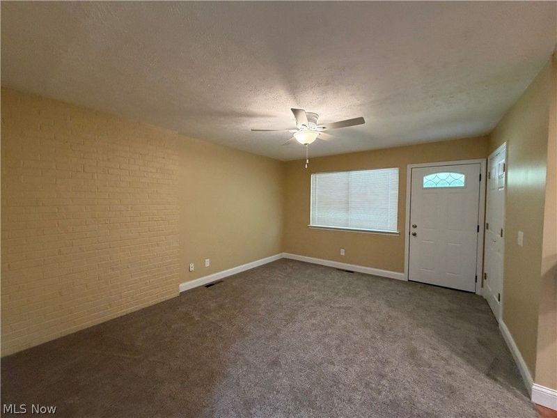 2636 Martha Avenue NE, Canton, OH 44705 Photo 9