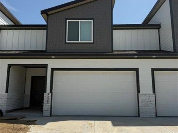 3325 NE 87th Street, Unit 17B, Kansas City, MO 64156
