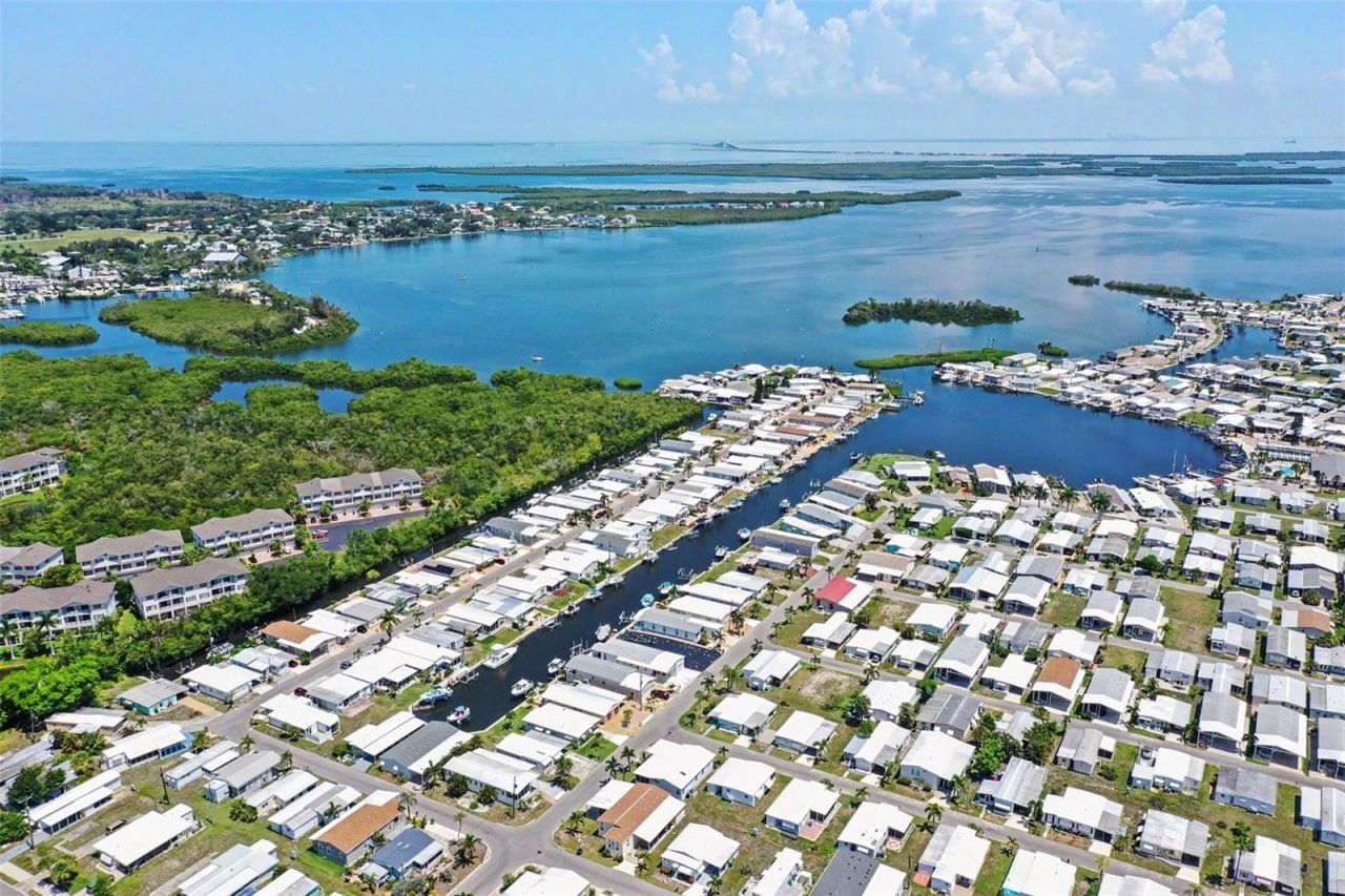 226 Bimini Drive , Palmetto, FL 34221 Photo