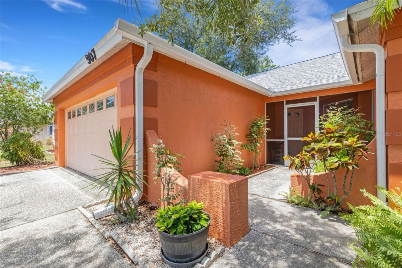 907 50th Street E, Bradenton, FL 34208 Photo