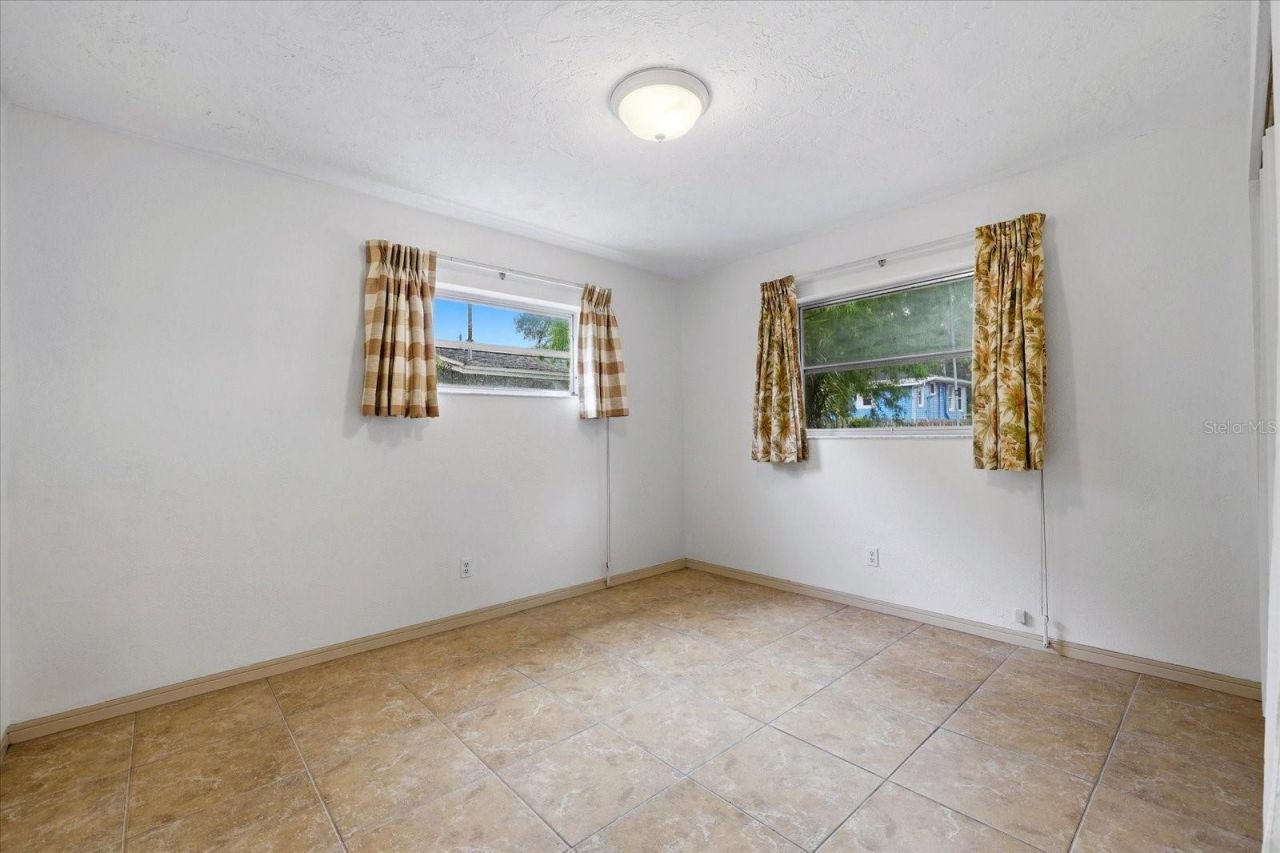 5027 1st Avenue N, Saint Petersburg, FL 33710 Photo