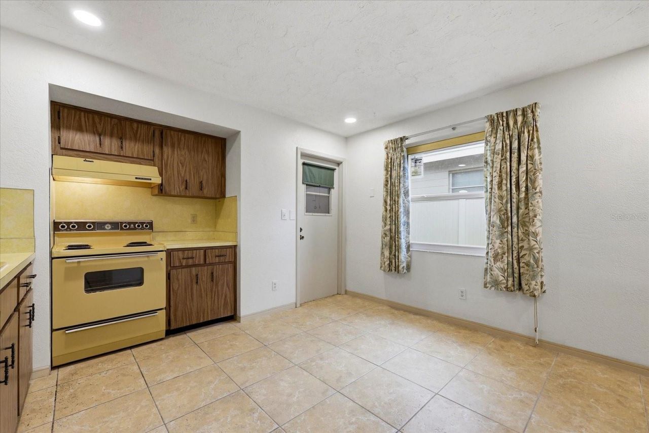 5027 1st Avenue N, Saint Petersburg, FL 33710 Photo