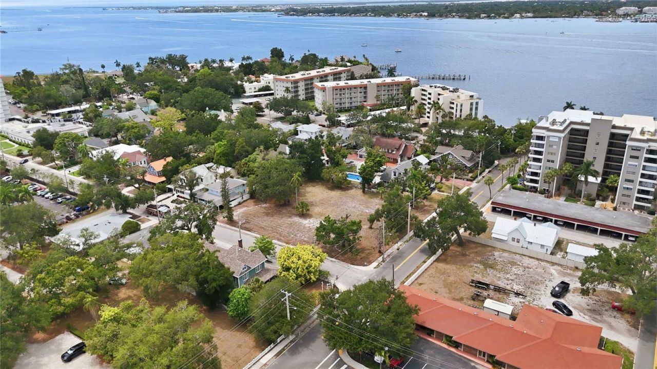 204 15th Street W, Bradenton, FL 34205 Photo