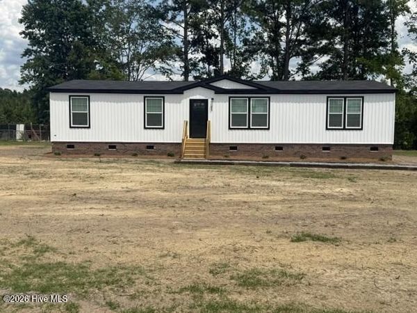 213 Pridgen Acres Drive , Clarkton, NC 28433
