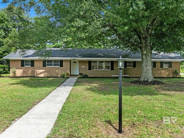 207 14th Avenue, Atmore, AL 36502