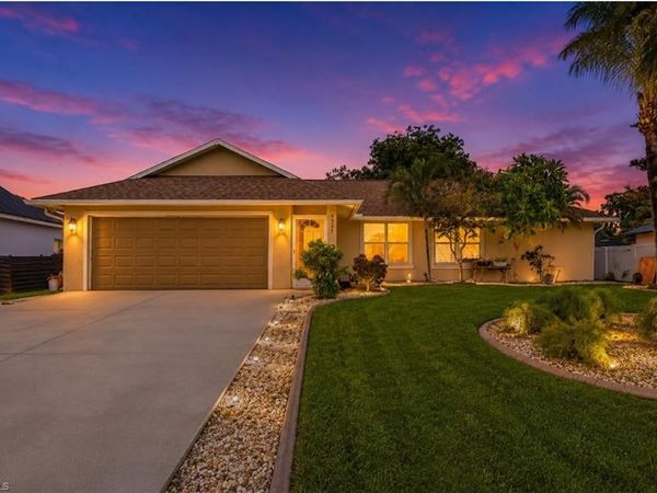 4321 SW 16th PL , CAPE CORAL, FL 33914
