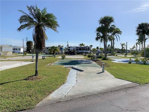 19681 Summerlin #208 RD, FORT MYERS, FL 33908
