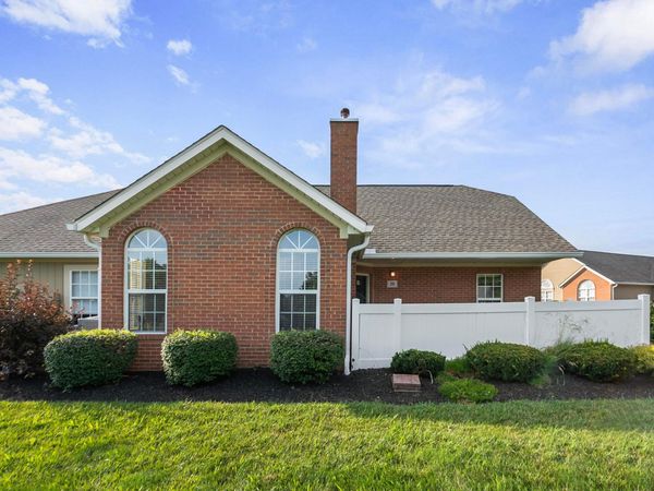 59 Peggy Green Lane , Pickerington, OH 43147