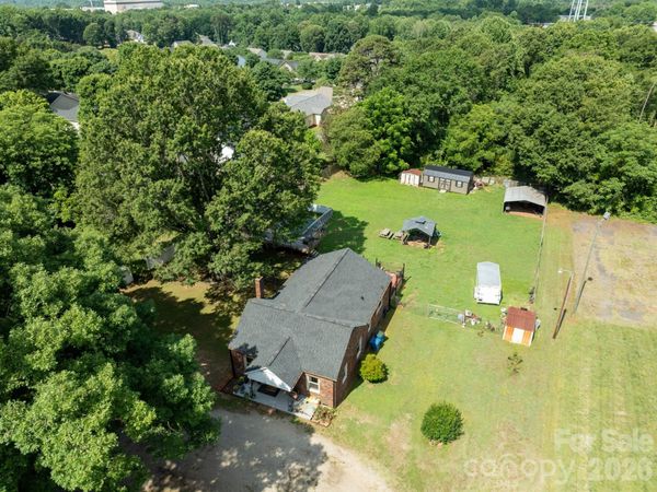 4753 S Depot Street , Claremont, NC 28610
