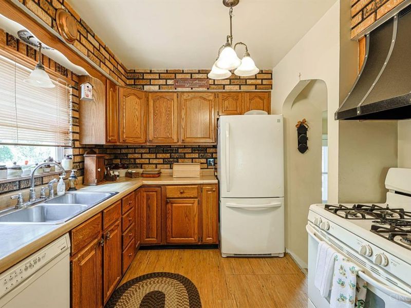 347 Bob Drive, Delhi Twp, OH 45238 Photo 15